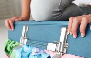 10 BEST LUGGAGE TRAVEL HACKS OF ALL TIME - travelinsurance.com.au